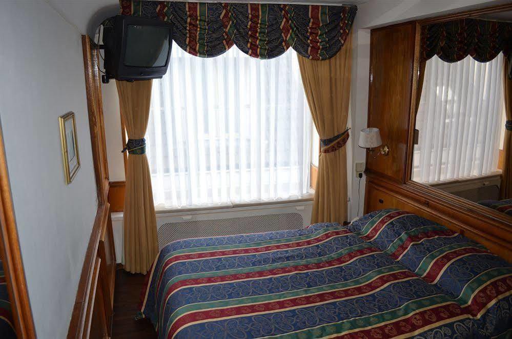 Rembrandtplein Bed & Breakfast Amsterdam Zewnętrze zdjęcie